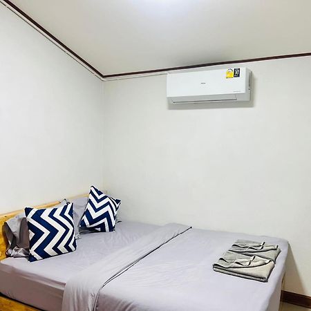 Lungwang Guest House Ban Rak Thai Exterior foto